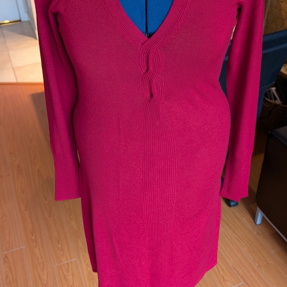 Elegant Red Knit Dress